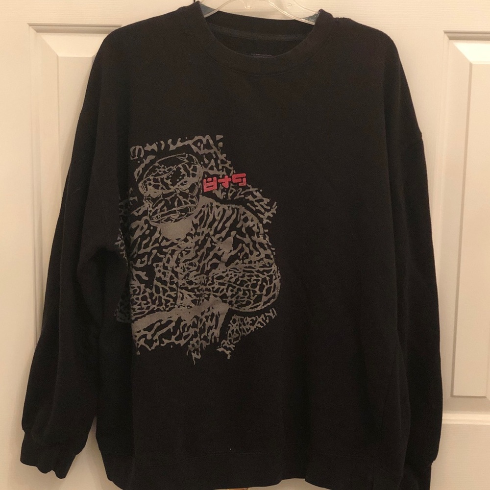 Marvel Sweater matching Jordan Black Cement 3